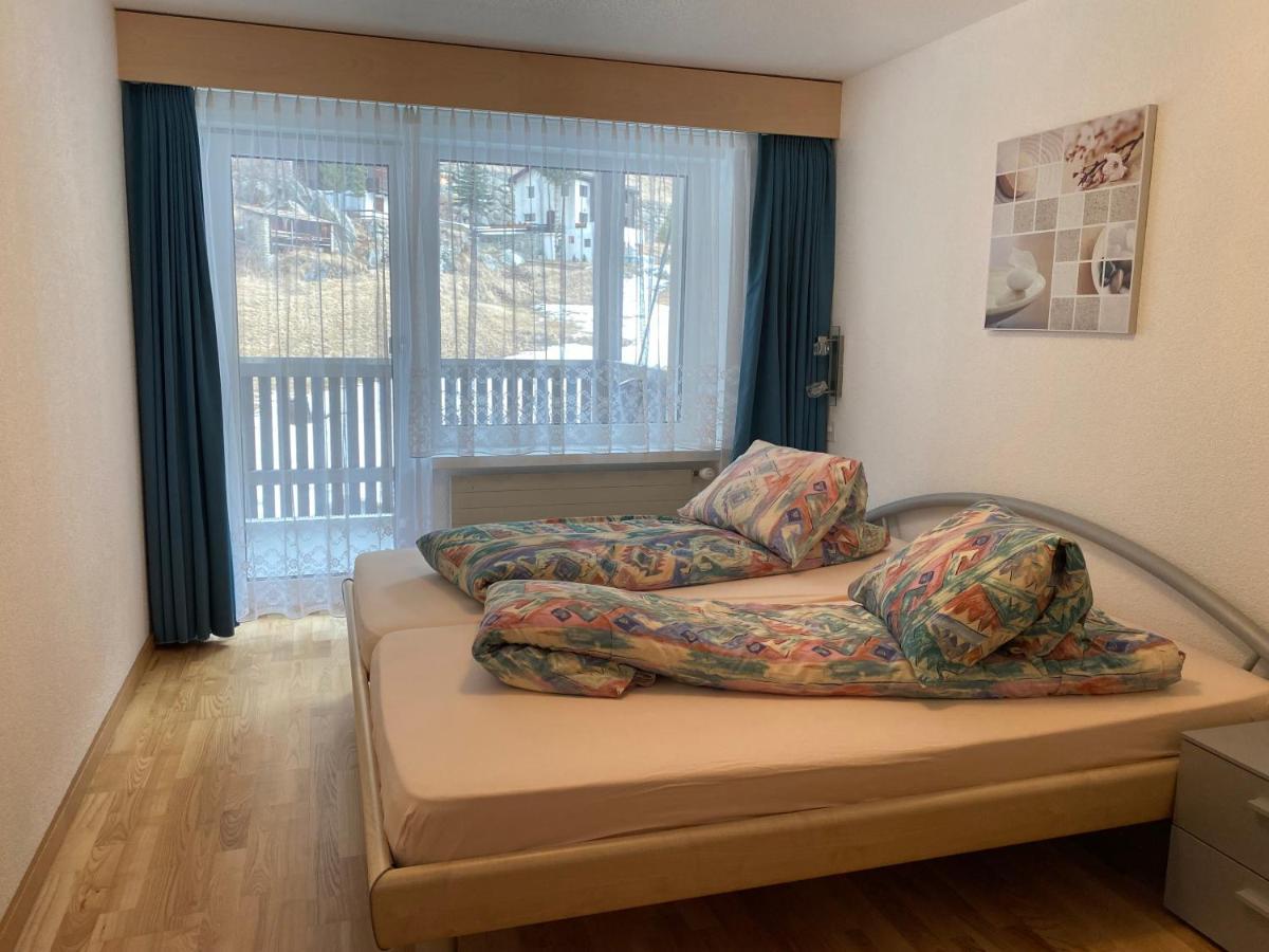 Hotel Kristall Saas-Almagell Extérieur photo